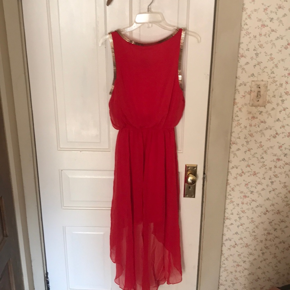 2/$12 Dresses! ❤️💃 NWT Maxi Dress Red & Gold Hi-Low Hem Sz M - Picture 4 of 11